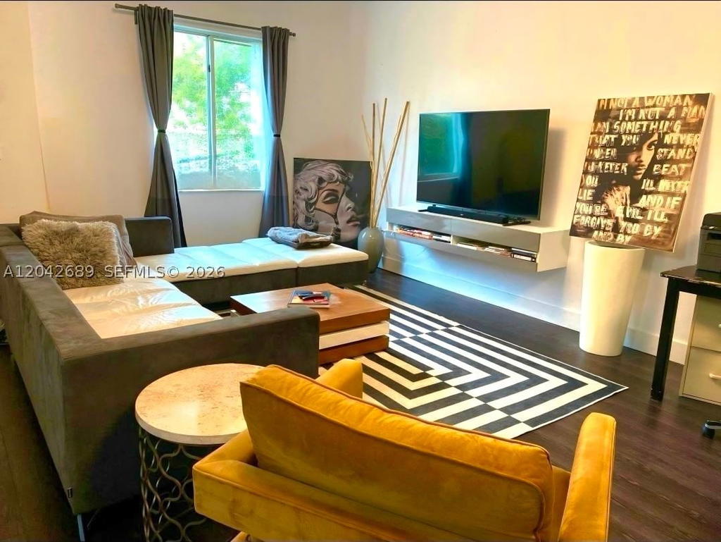 Real estate property located at 2732 26 St #2732, Miami-dade, Gateway To The Grove Cond, Miami, FL