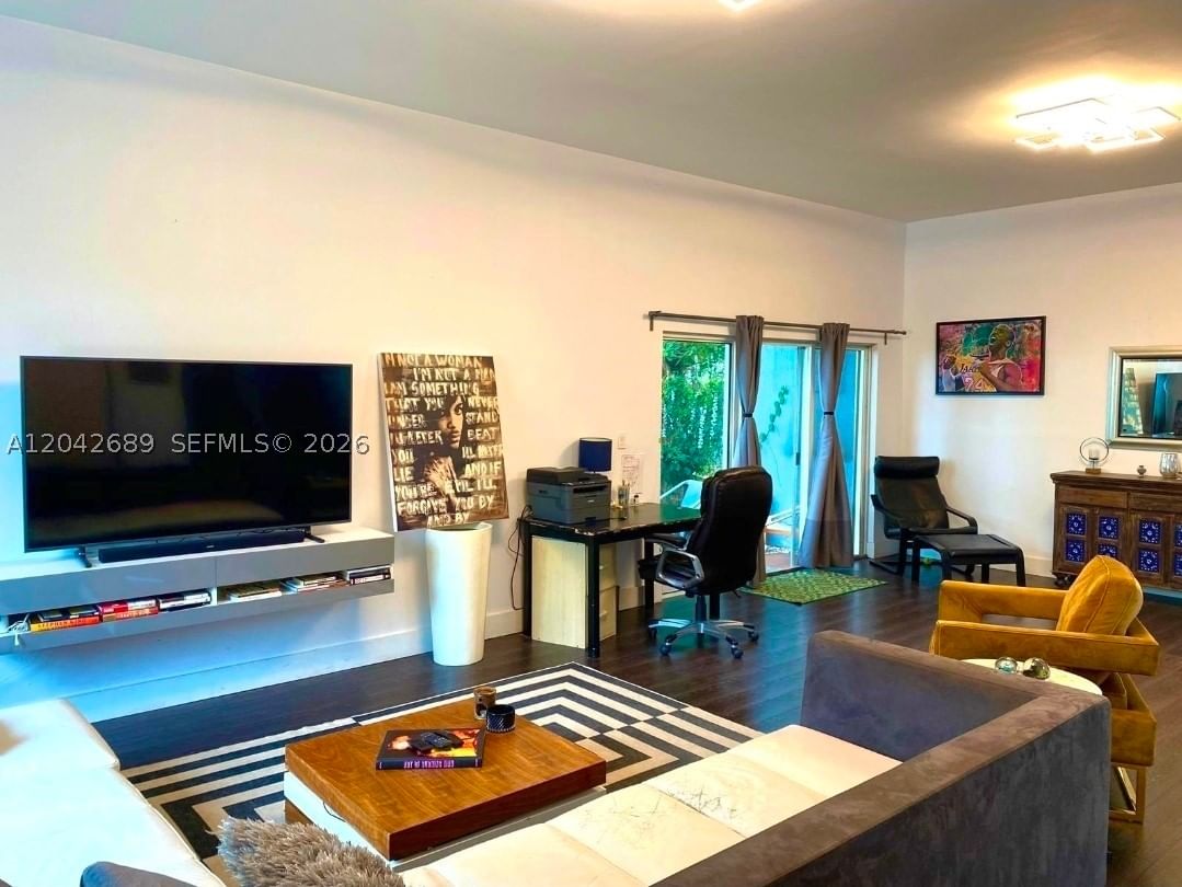 Real estate property located at 2732 26 St #2732, Miami-dade, Gateway To The Grove Cond, Miami, FL