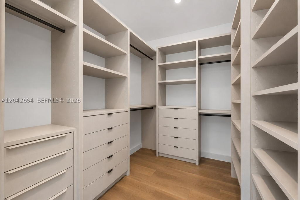 Real estate property located at 661 120th St, Miami-dade, Griffing Biscayne Park Es, Biscayne Park, FL