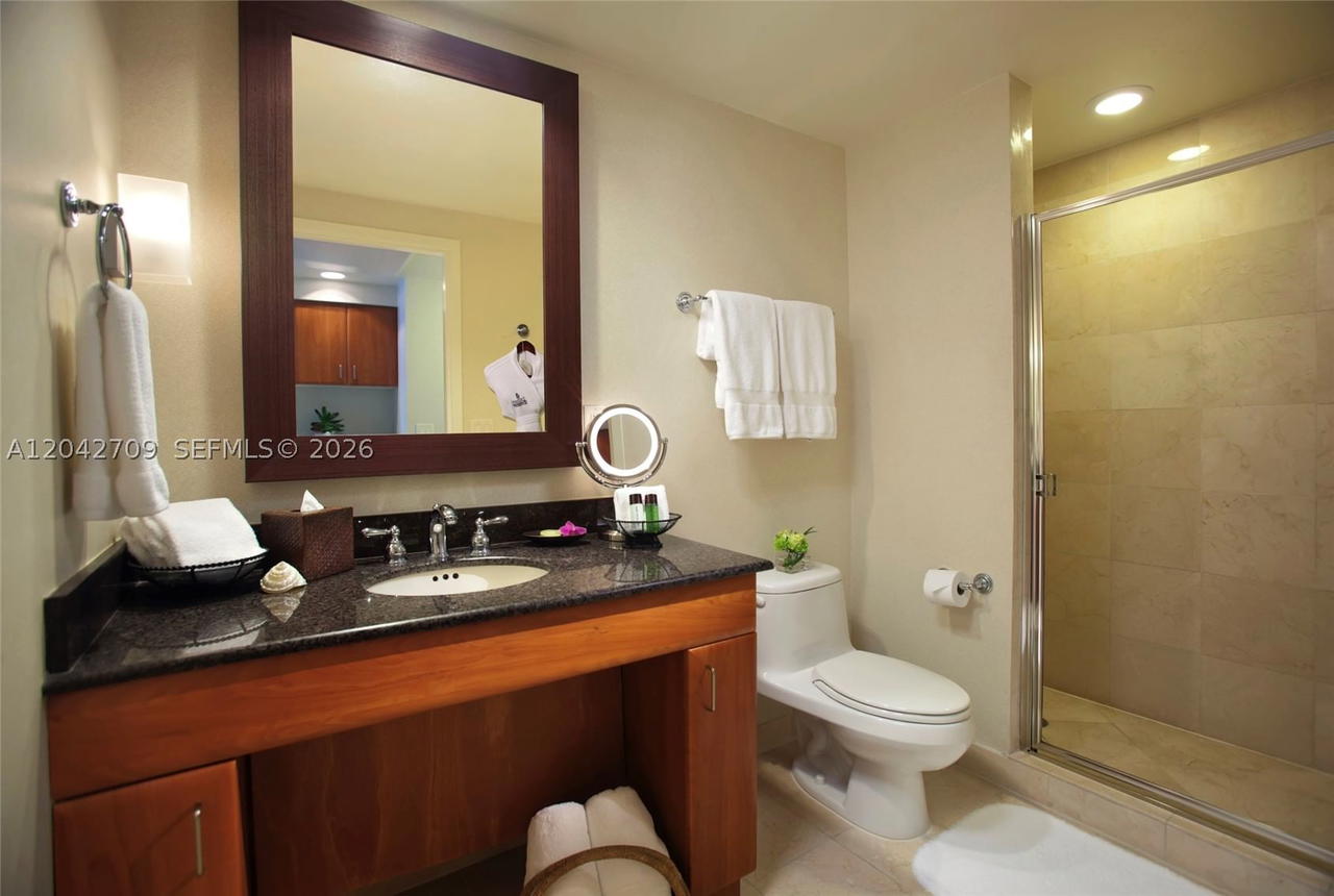 Real estate property located at 18001 Collins Ave #1702, Miami-dade, Trump International Sones, Sunny Isles Beach, FL
