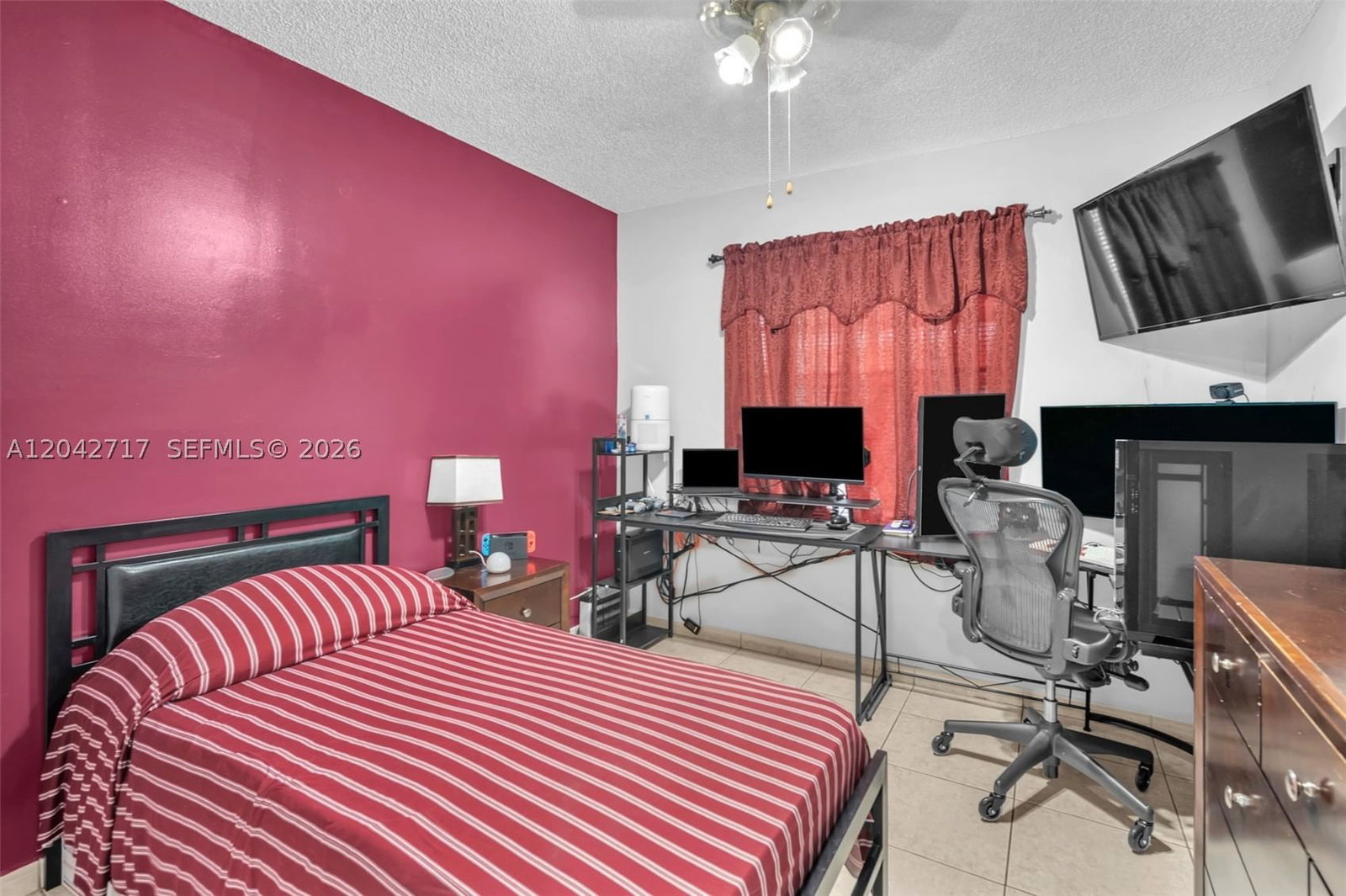 Real estate property located at 9018 120th St #133, Miami-dade, Les Fontaines Condo, Hialeah Gardens, FL