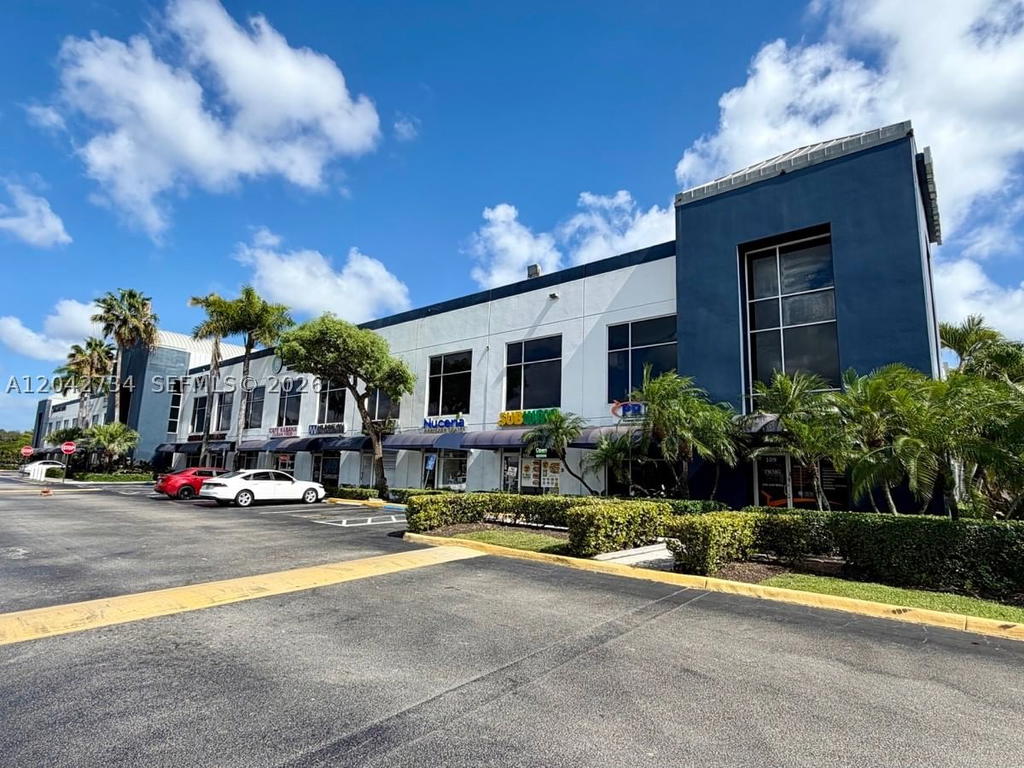 Real estate property located at 7500 25th St #107, Miami-dade, Miami, FL