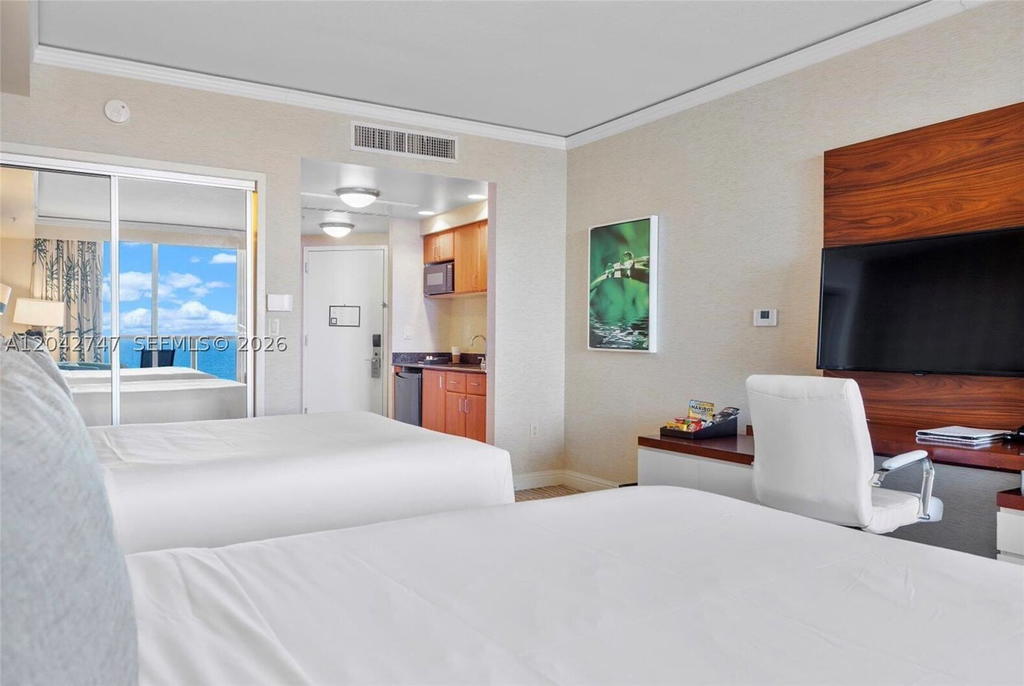 Real estate property located at , Miami-dade, Trump International Sones, Sunny Isles Beach, FL