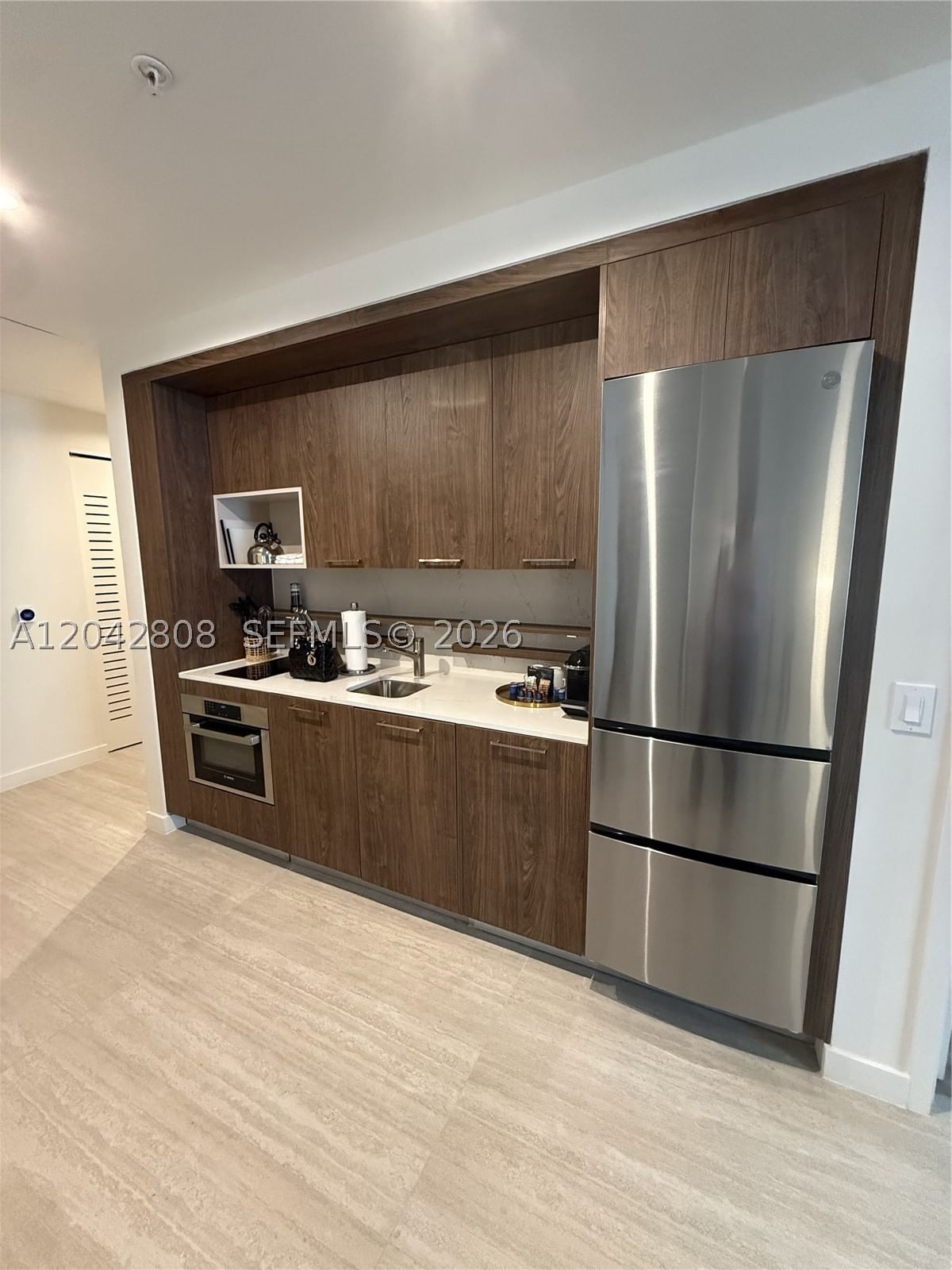 Real estate property located at 1611 2nd Avenue #202, Miami-dade, Brickell Park I Condo, Miami, FL