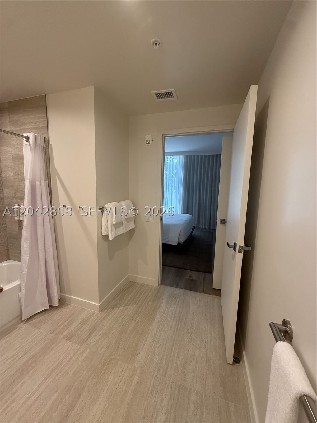 Real estate property located at 1611 2nd Avenue #202, Miami-dade, Brickell Park I Condo, Miami, FL