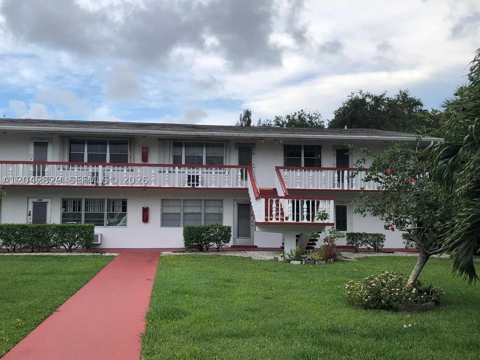 Real estate property located at 280 Northampton N, Palm Beach, Northampton Condos, West Palm Beach, FL