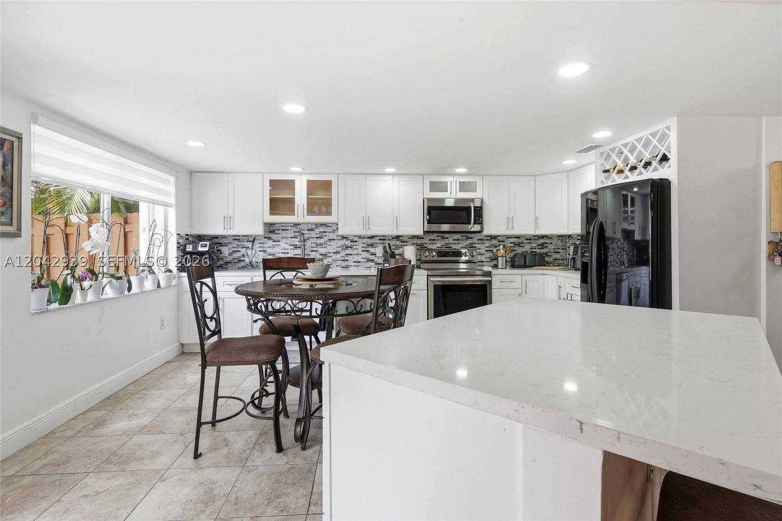Real estate property located at 15652 91st Ln, Miami-dade, Sunnyview Sub, Miami, FL