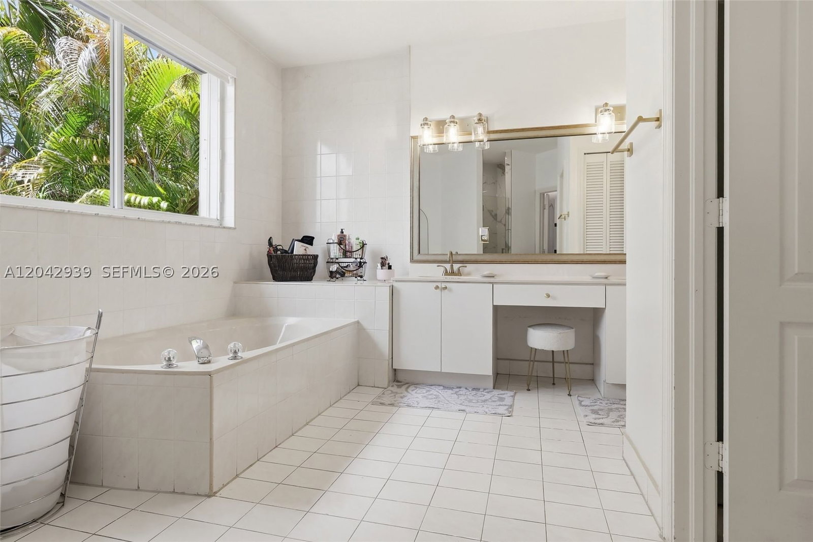 Real estate property located at 15652 91st Ln, Miami-dade, Sunnyview Sub, Miami, FL