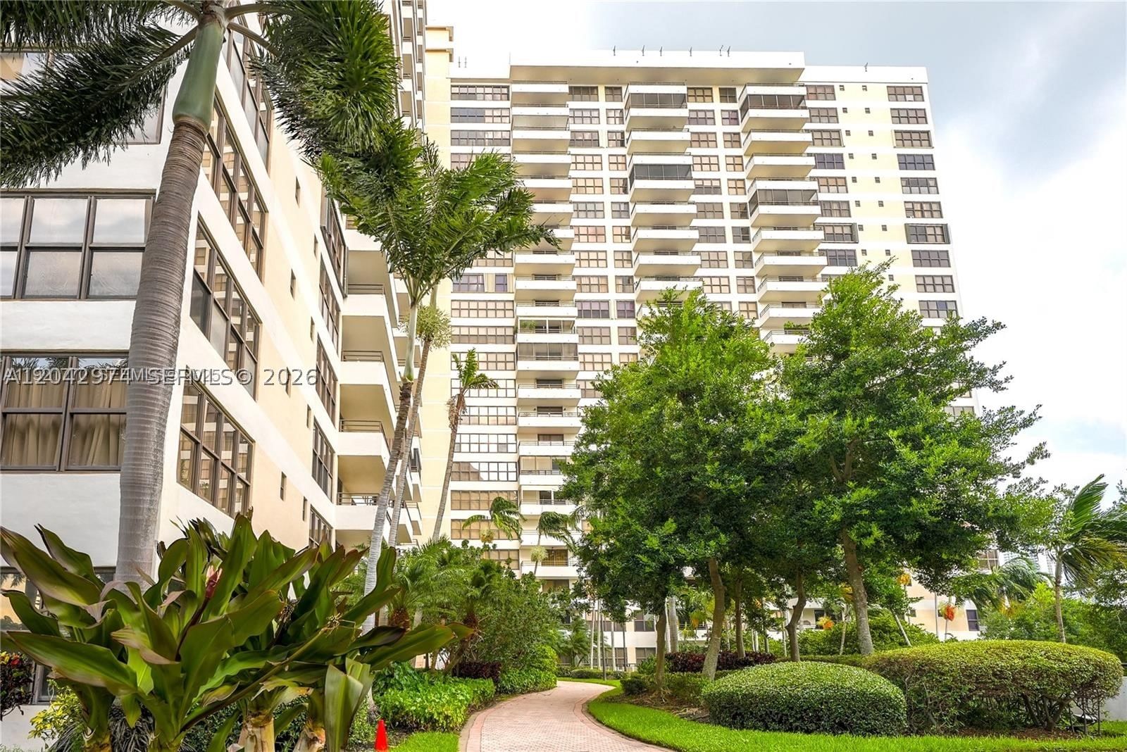Real estate property located at 2500 Parkview Dr #1503, Broward, Olympus Condo Phase, Hallandale Beach, FL