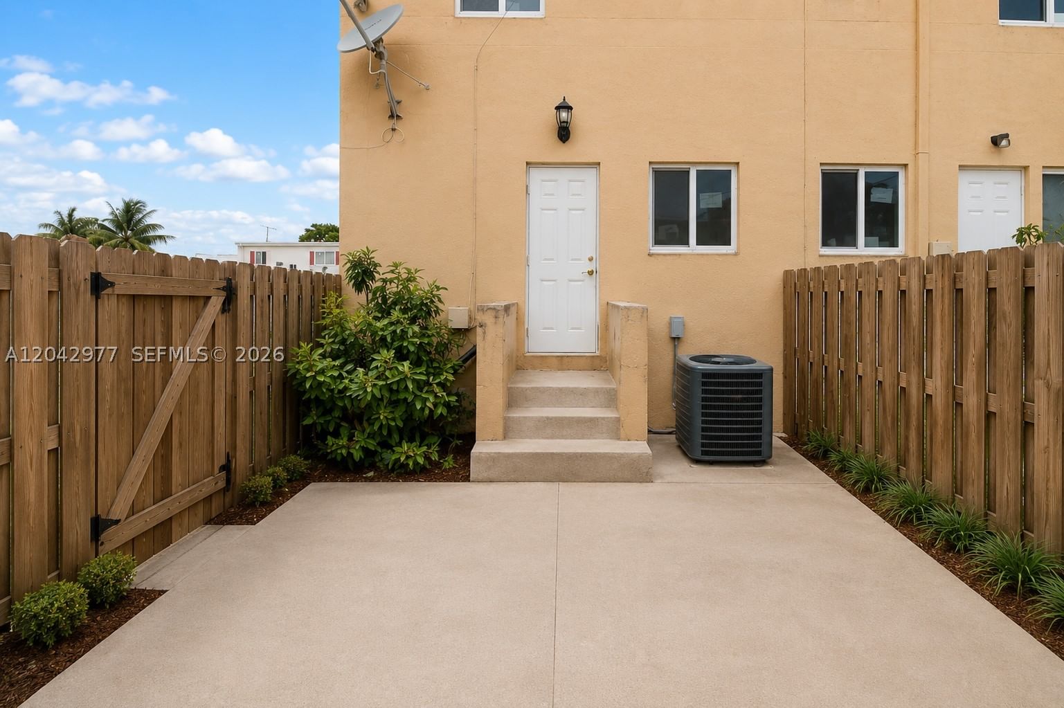Real estate property located at 420 84th Ter #420, Miami-dade, Sunset Palm Villas Condo, Miami, FL