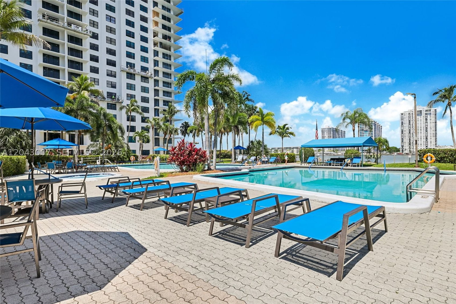 Real estate property located at 18181 31st Ct #506, Miami-dade, Tower At Biscayne Cove Co, Aventura, FL