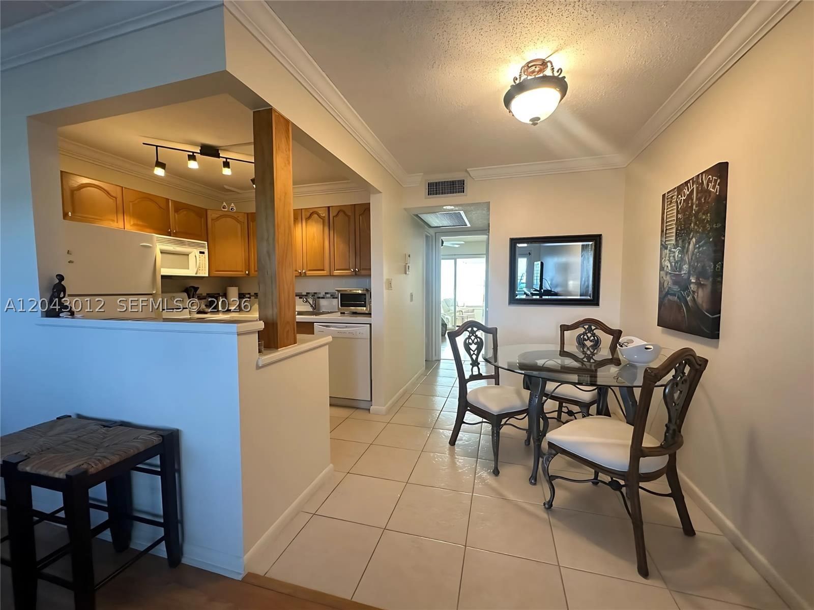 Real estate property located at 1009 Harwood C #1009, Broward, Harwood C Condo, Deerfield Beach, FL