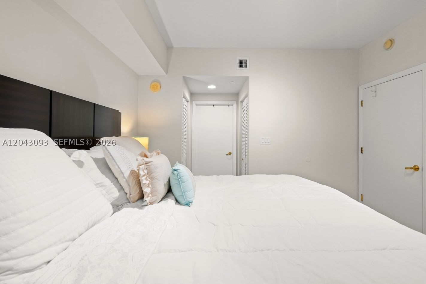 Real estate property located at 4100 Salzedo St #502, Miami-dade, One Village Place Condo, Coral Gables, FL