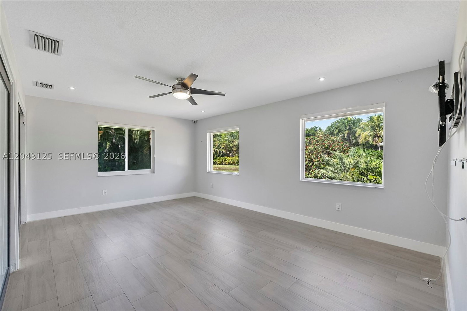 Real estate property located at 1601 115th Ter, Broward, Chambers Land Co Sub Ne1/, Plantation, FL