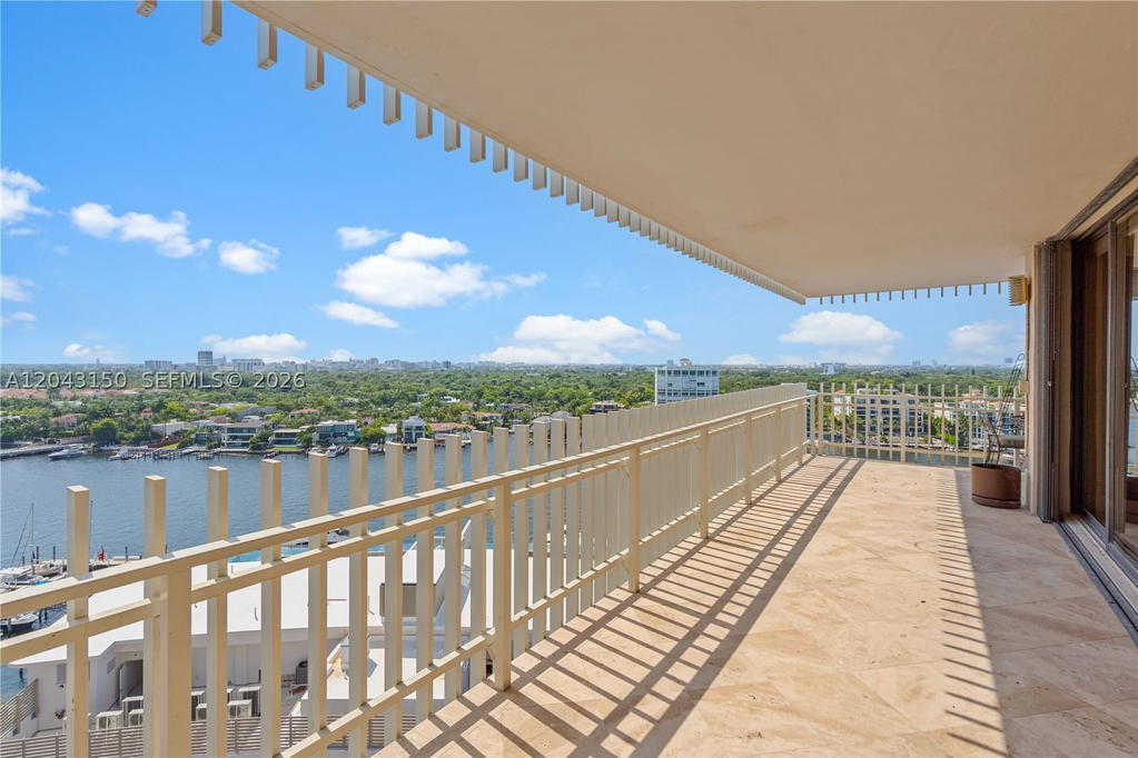 Real estate property located at 3 Grove Isle Dr C1610, Miami-dade, Grove Isle Condo, Miami, FL