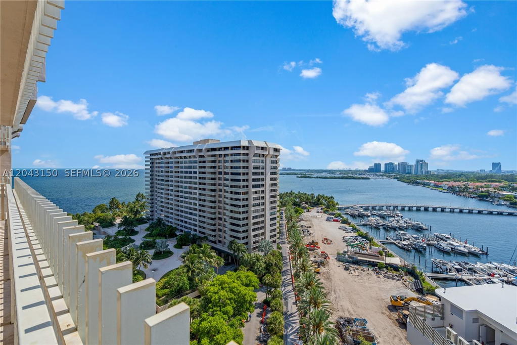 Real estate property located at 3 Grove Isle Dr C1610, Miami-dade, Grove Isle Condo, Miami, FL