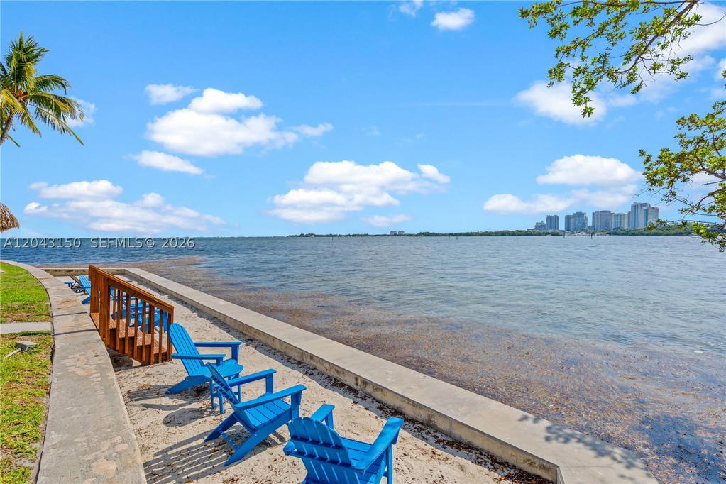 Real estate property located at 3 Grove Isle Dr C1610, Miami-dade, Grove Isle Condo, Miami, FL