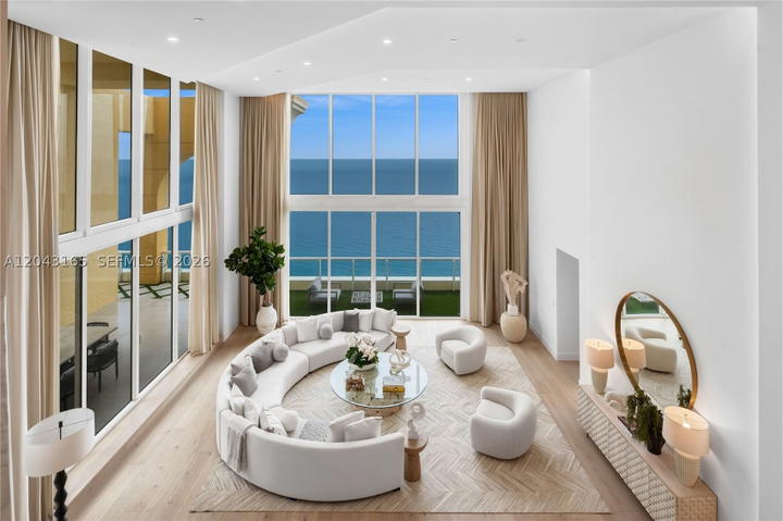 Real estate property located at 17875 Collins Ave PH5002, Miami-dade, Acqualina Ocean Residence, Sunny Isles Beach, FL