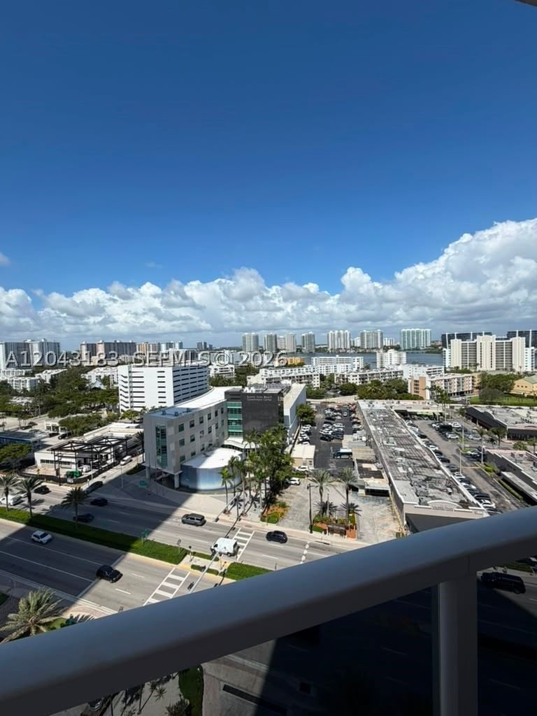 Real estate property located at 18001 Collins Ave #716, Miami-dade, Trump International Sones, Sunny Isles Beach, FL