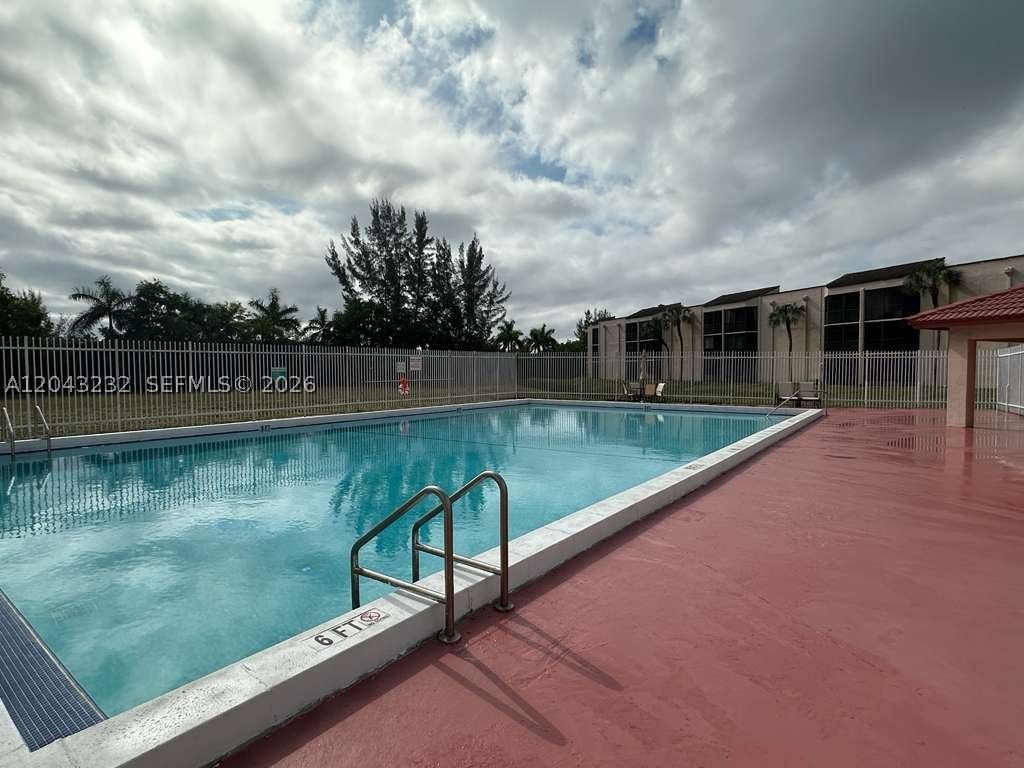 Real estate property located at 3400 Foxcroft Rd #215, Broward, Miramar Club #6 Condo, Miramar, FL