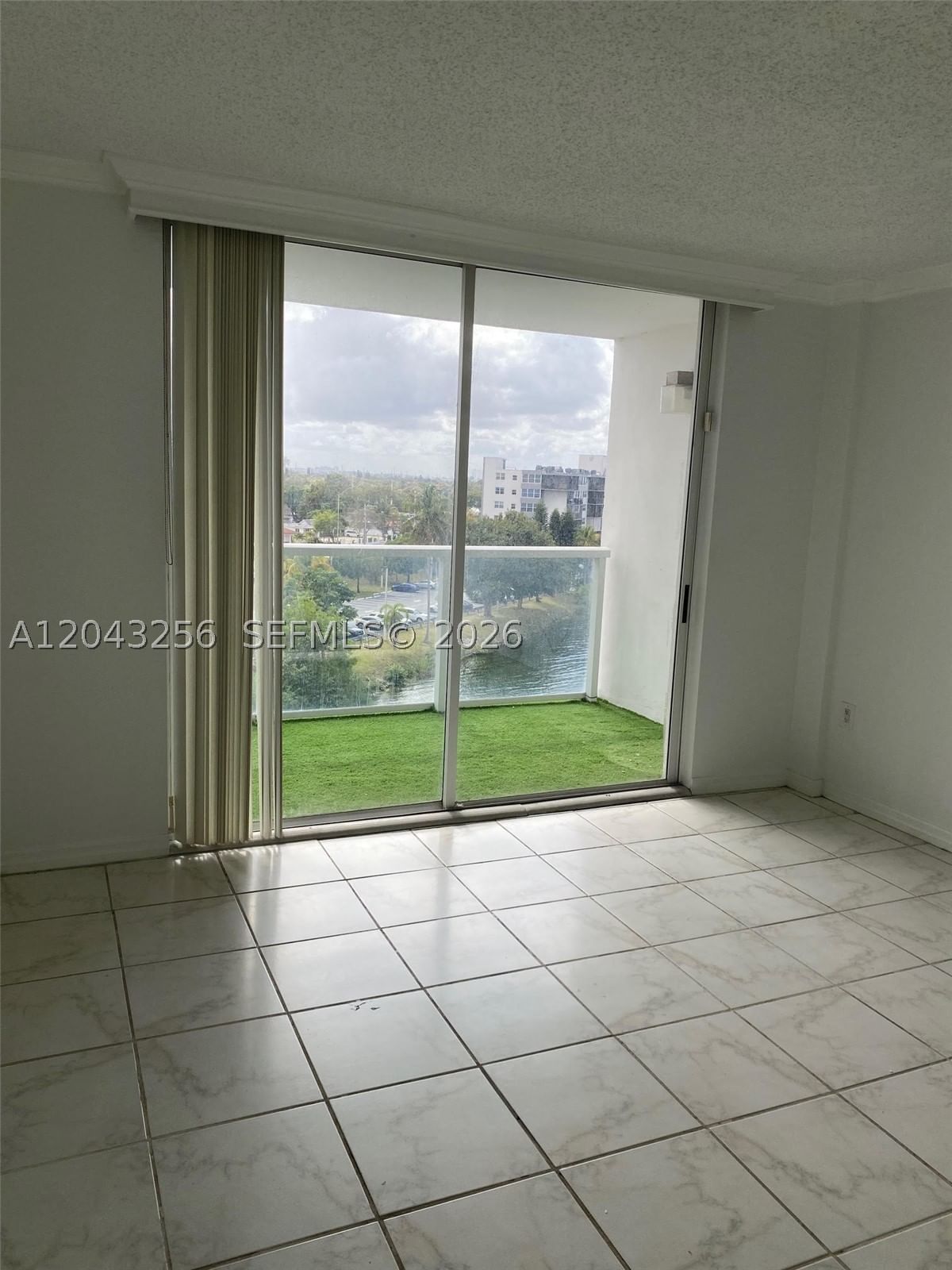 Real estate property located at 1301 Miami Gardens Dr #701W, Miami-dade, Buckley Towers Condo - Ea, Miami, FL