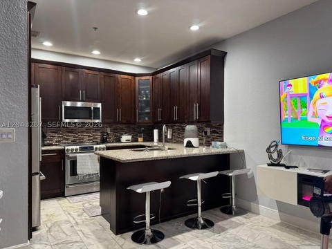Real estate property located at 4301 160th Ave #215, Broward, Courtyards Three Condo, Miramar, FL