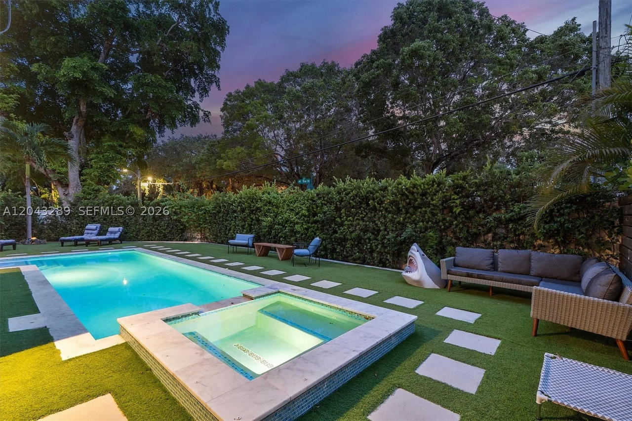 Real estate property located at 9200 12th Ave, Miami-dade, Belvidere Park, Miami Shores, FL