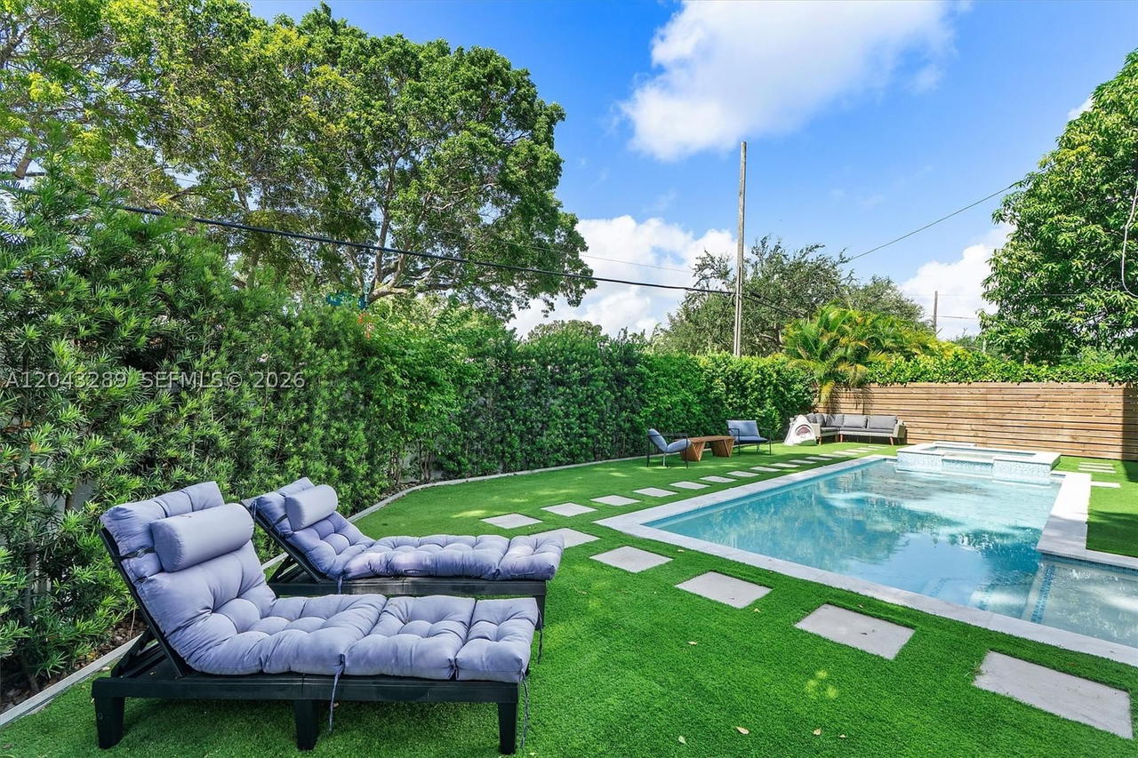 Real estate property located at 9200 12th Ave, Miami-dade, Belvidere Park, Miami Shores, FL