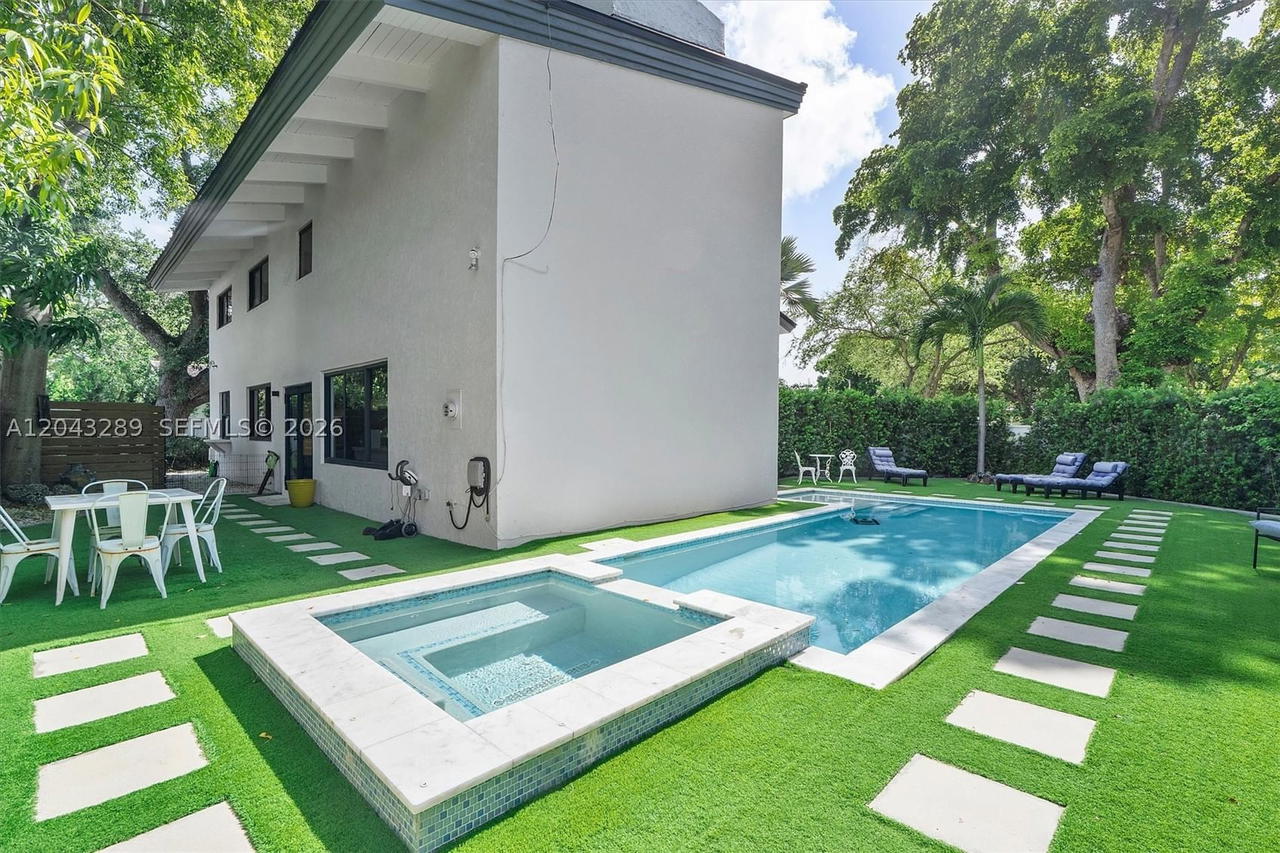 Real estate property located at 9200 12th Ave, Miami-dade, Belvidere Park, Miami Shores, FL
