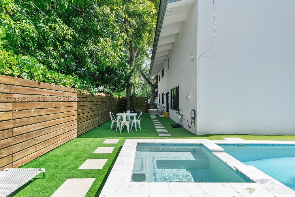Real estate property located at 9200 12th Ave, Miami-dade, Belvidere Park, Miami Shores, FL