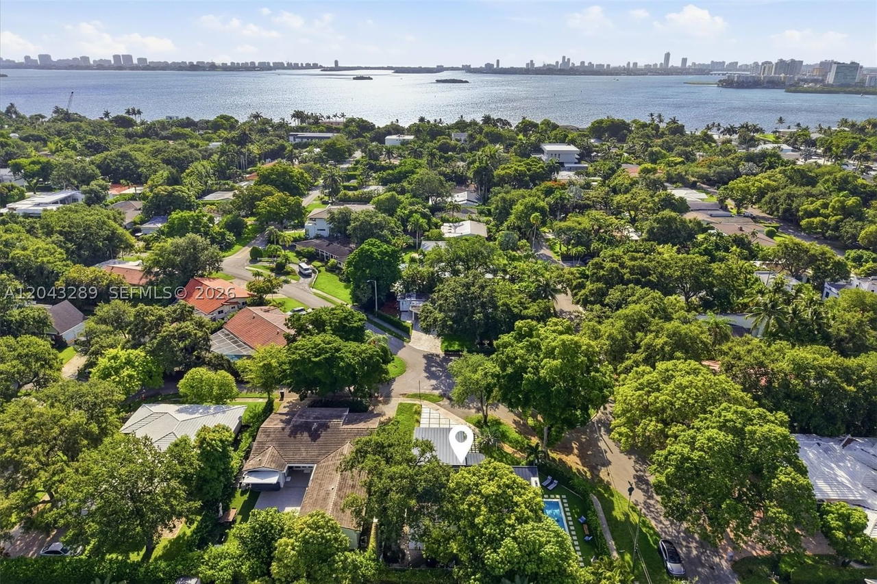 Real estate property located at 9200 12th Ave, Miami-dade, Belvidere Park, Miami Shores, FL
