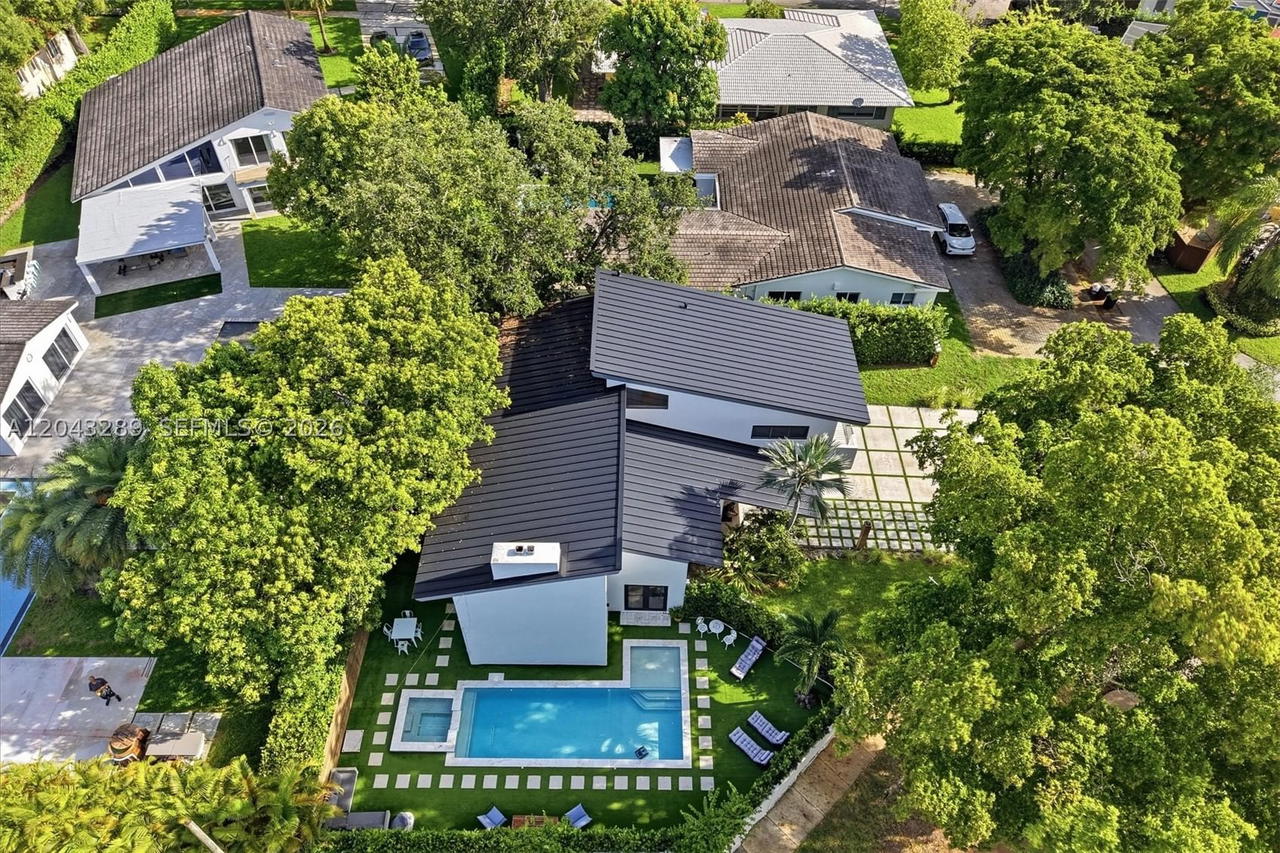 Real estate property located at 9200 12th Ave, Miami-dade, Belvidere Park, Miami Shores, FL