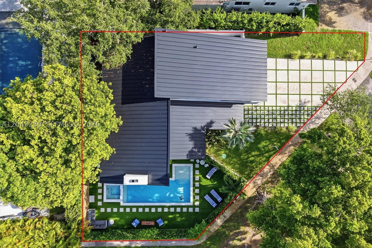 Real estate property located at 9200 12th Ave, Miami-dade, Belvidere Park, Miami Shores, FL
