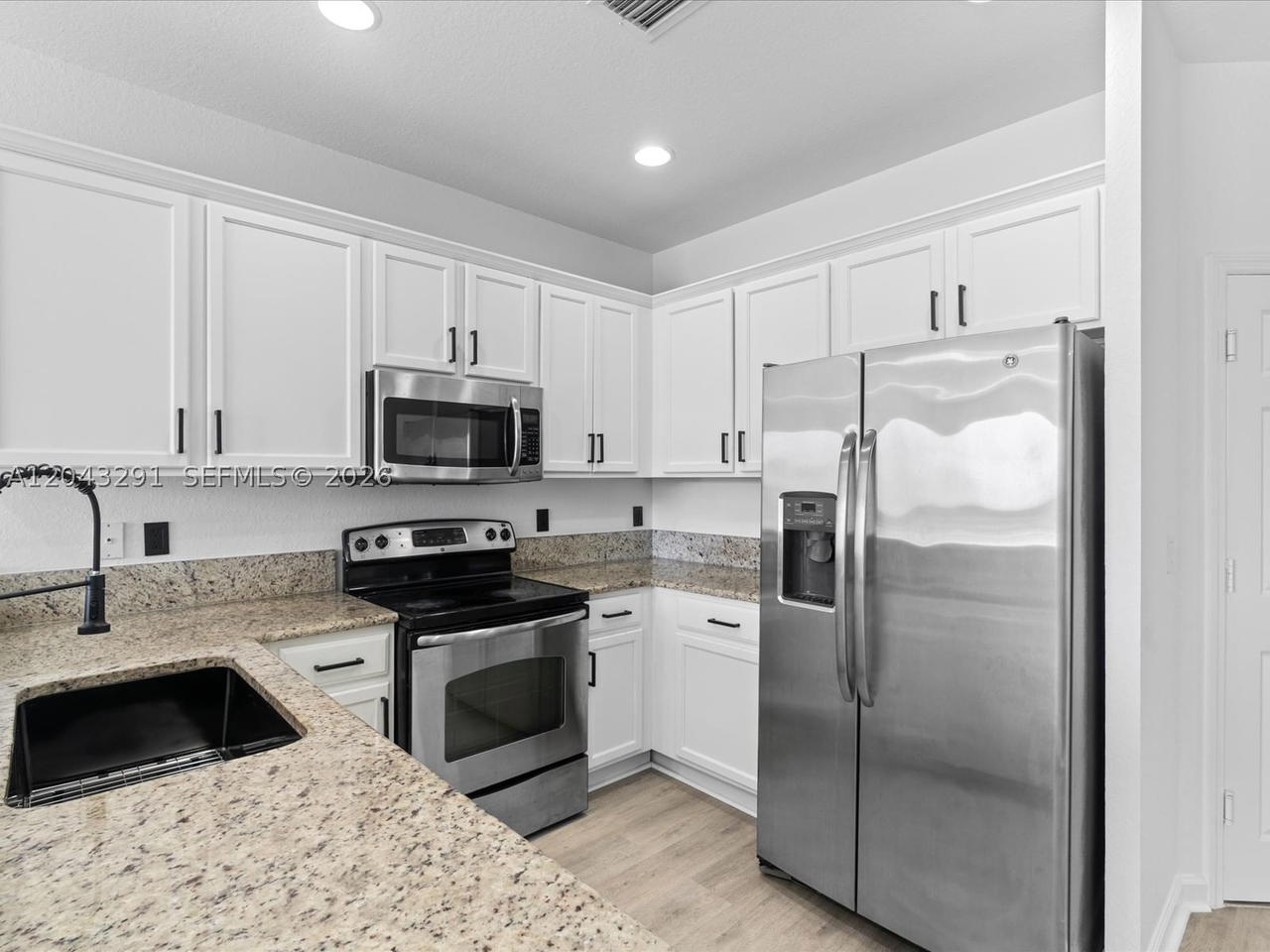 Real estate property located at 11628 87th Ln #11628, Miami-dade, St Moritz Estates, Doral, FL