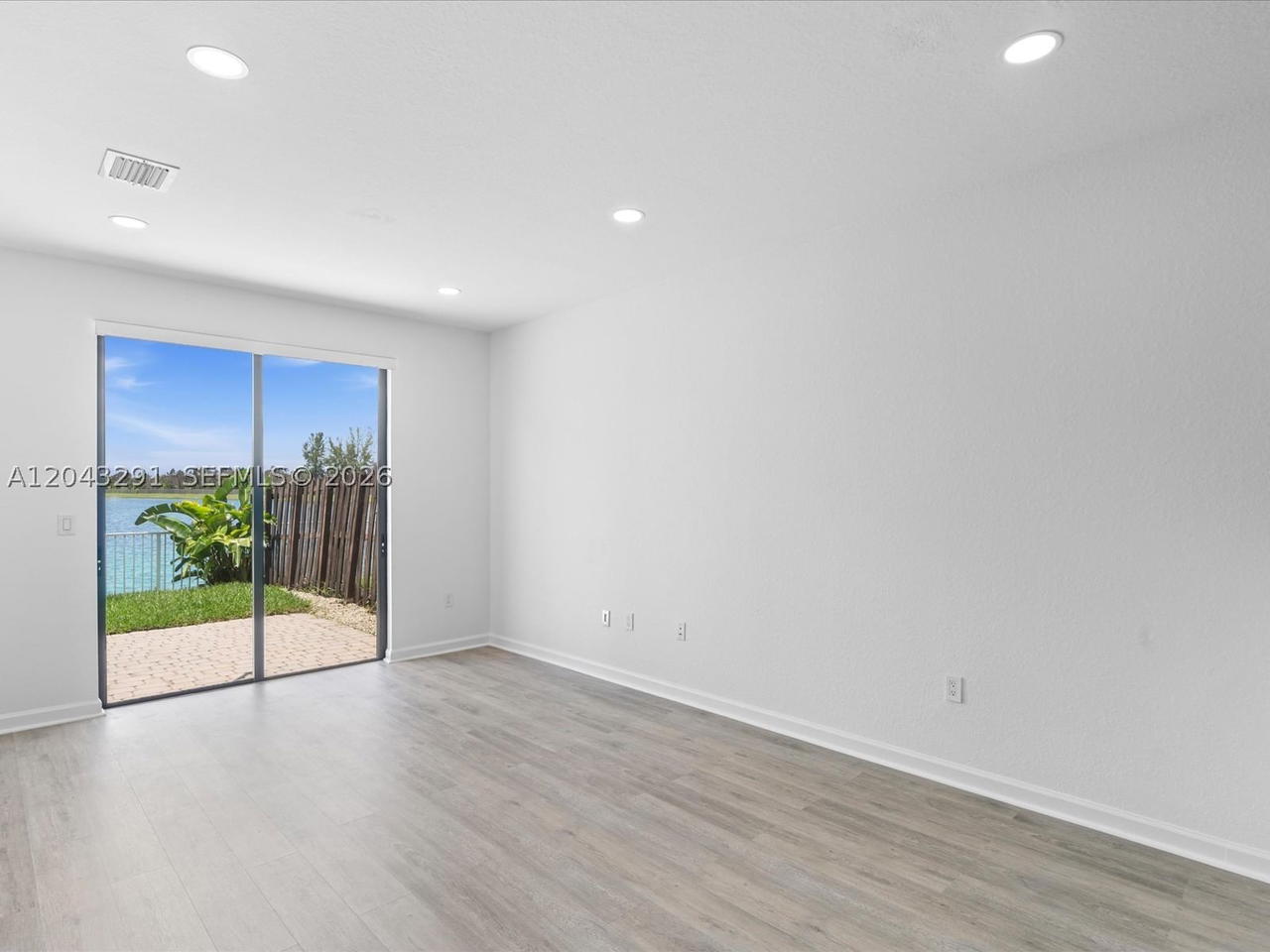 Real estate property located at 11628 87th Ln #11628, Miami-dade, St Moritz Estates, Doral, FL