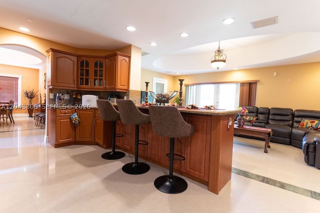 Real estate property located at 13370 34th St, Miami-dade, J G Heads Farms Sub, Miami, FL
