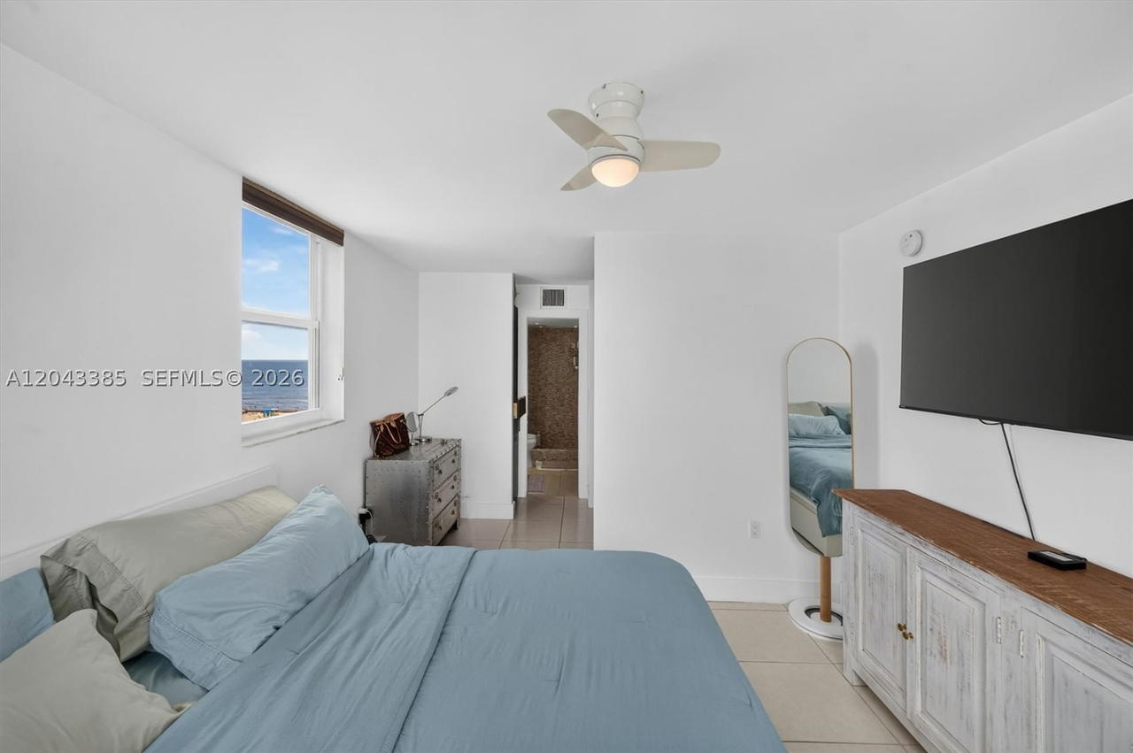 Real estate property located at 401 Ocean Dr #1001, Miami-dade, The Presidential Condo, Miami Beach, FL