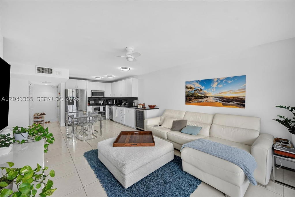 Real estate property located at 401 Ocean Dr #1001, Miami-dade, The Presidential Condo, Miami Beach, FL