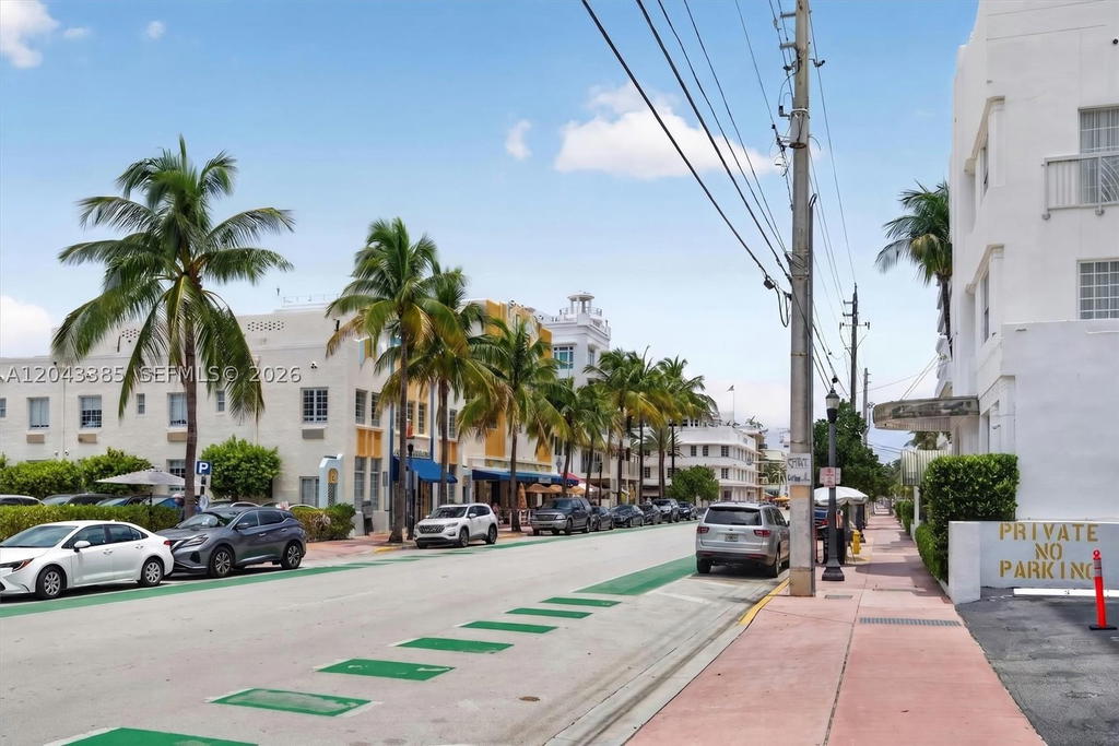 Real estate property located at 401 Ocean Dr #1001, Miami-dade, The Presidential Condo, Miami Beach, FL