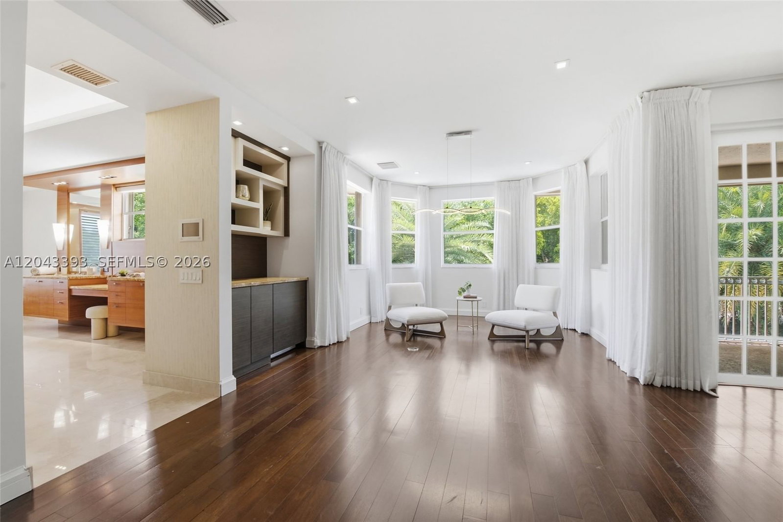 Real estate property located at 1585 Victoria Isle Way, Broward, Weston Hills, Weston, FL