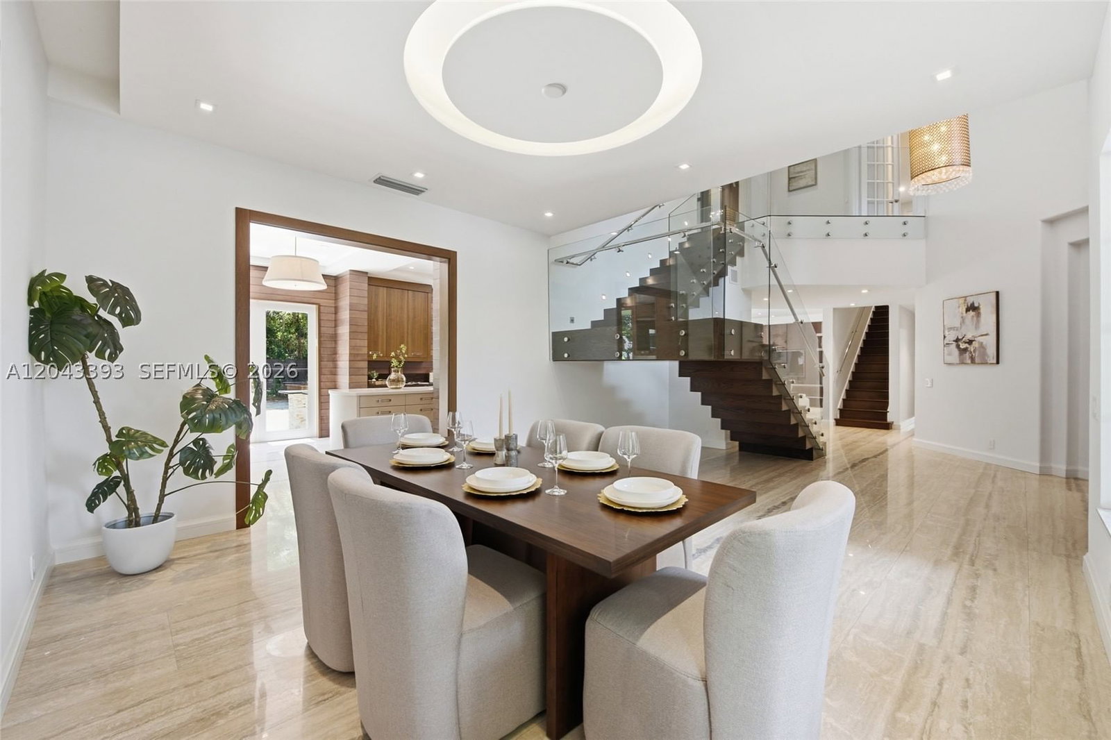 Real estate property located at 1585 Victoria Isle Way, Broward, Weston Hills, Weston, FL