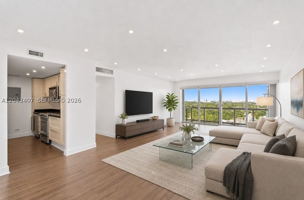 Real estate property located at 2451 Brickell Ave PHL, Miami-dade, Brickell Townhouse Condo, Miami, FL