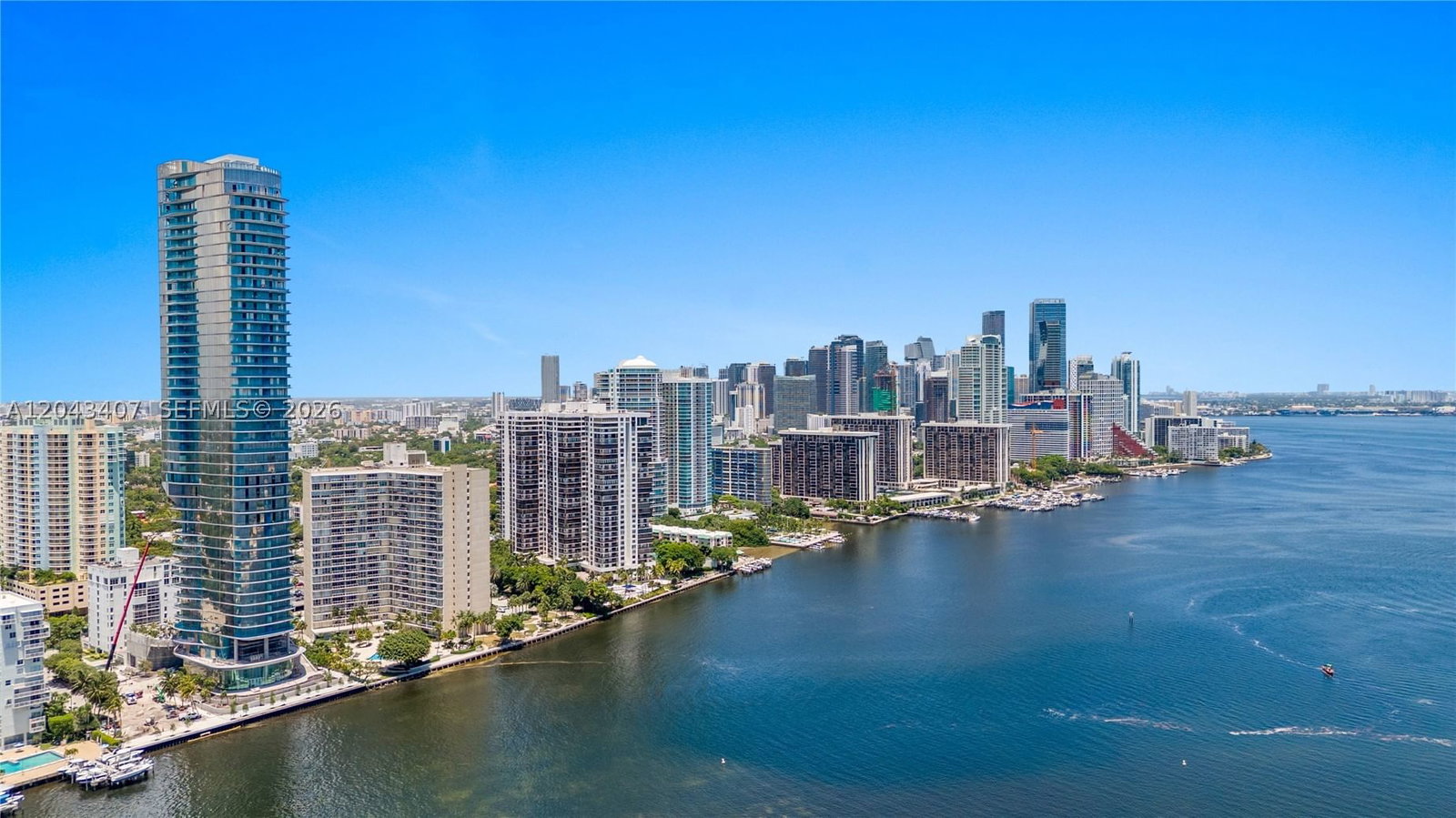 Real estate property located at 2451 Brickell Ave PHL, Miami-dade, Brickell Townhouse Condo, Miami, FL