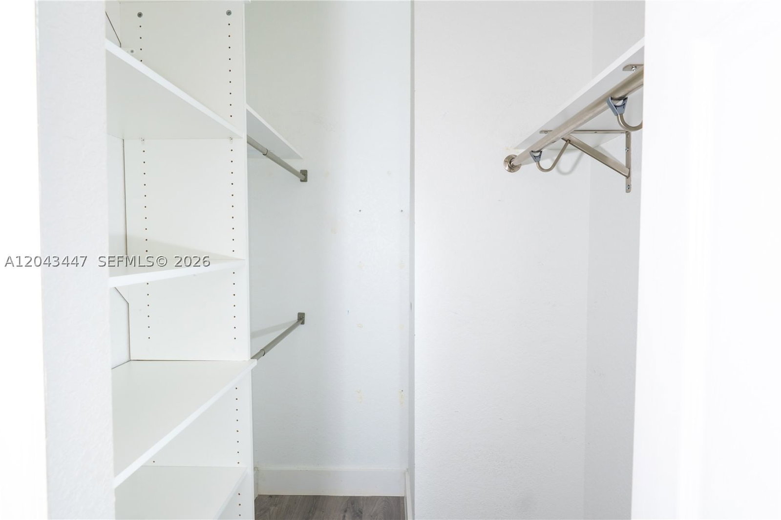 Real estate property located at 11101 83rd St #201, Miami-dade, Promenade Shores At Doral, Doral, FL