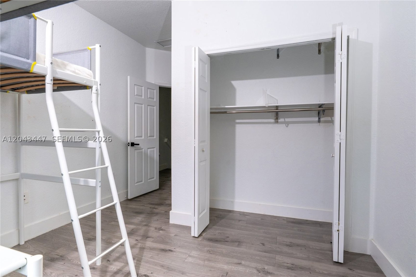 Real estate property located at 11101 83rd St #201, Miami-dade, Promenade Shores At Doral, Doral, FL