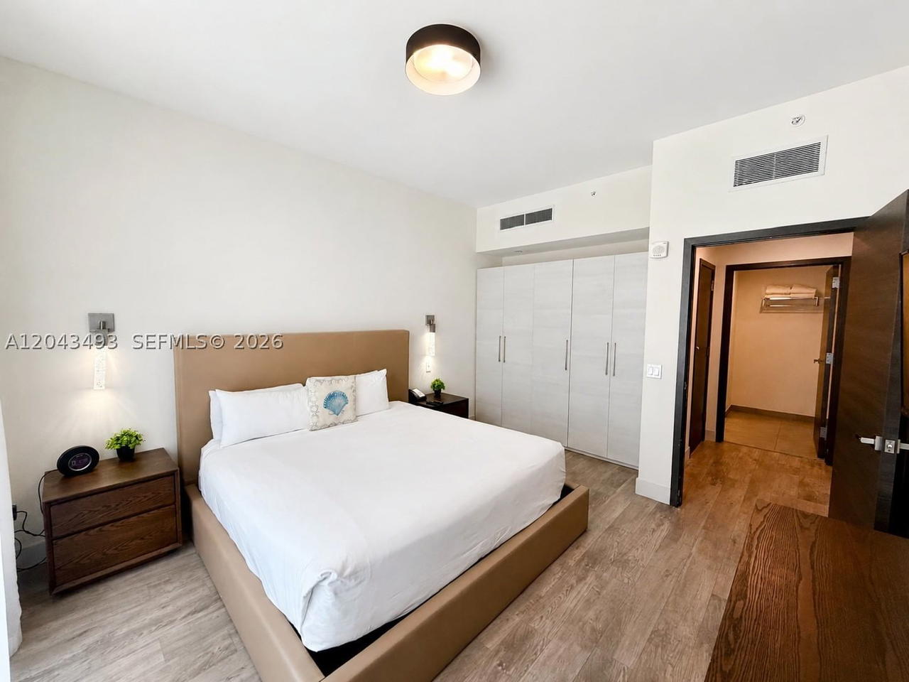Real estate property located at 777 Ocean Dr N302, Broward, Costa Hollywood Condo, Hollywood, FL