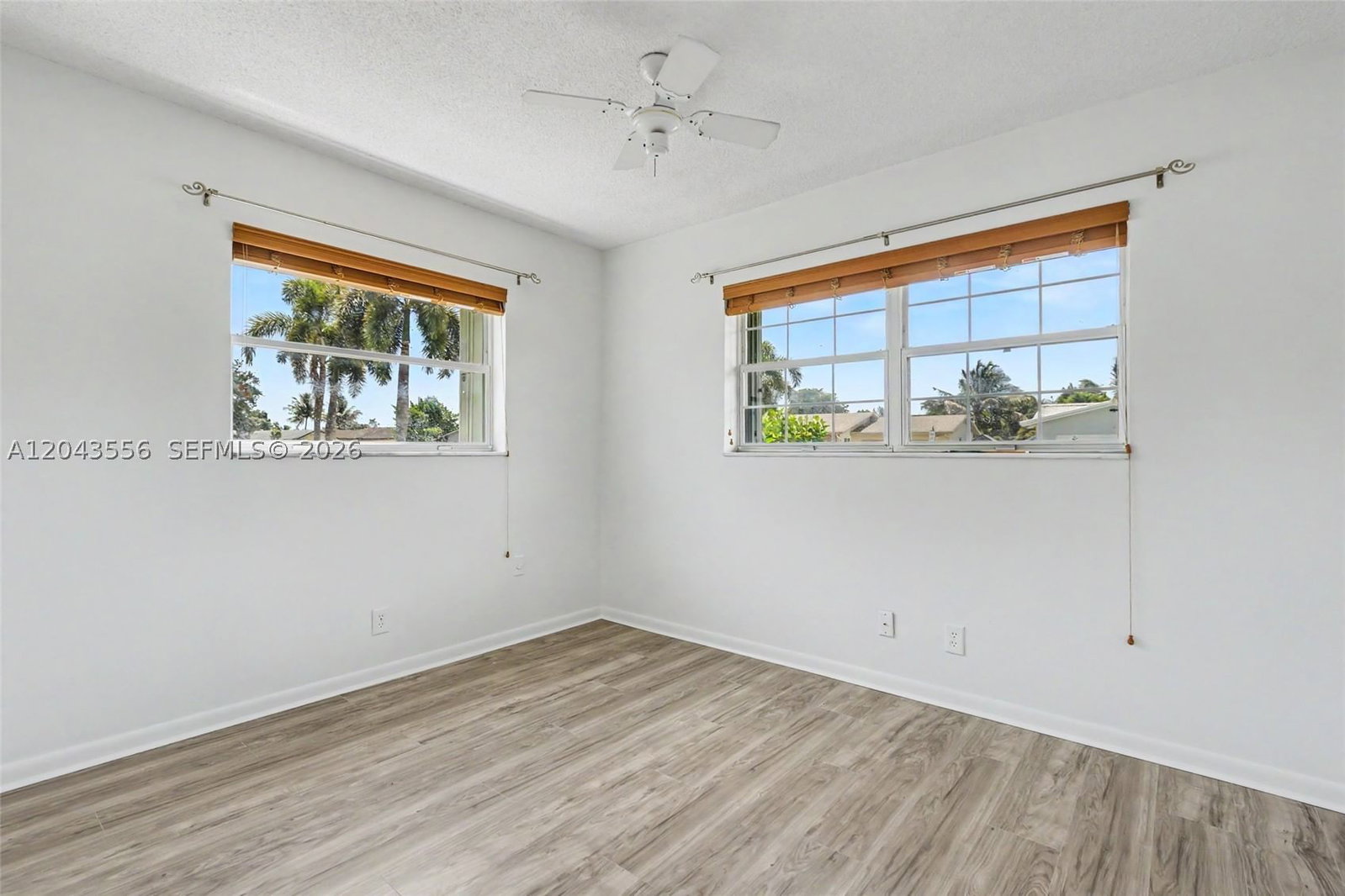 Real estate property located at 3941 4th Ct, Broward, Coconut Creek 10th Sec, Coconut Creek, FL