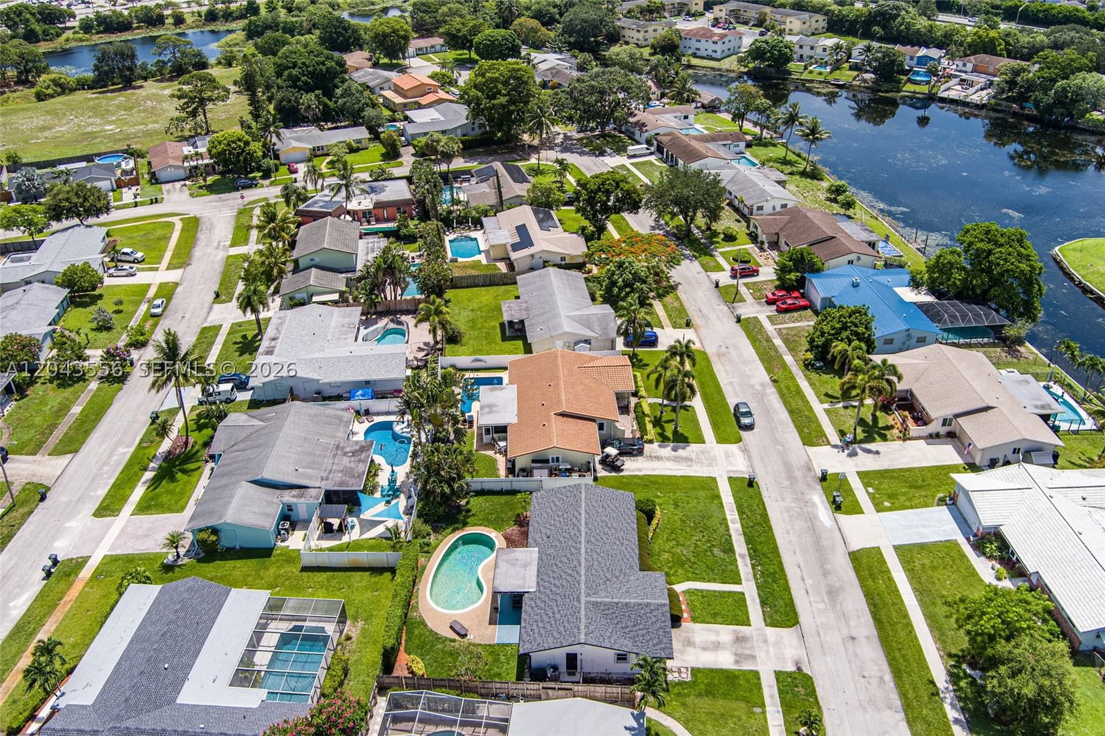 Real estate property located at 3941 4th Ct, Broward, Coconut Creek 10th Sec, Coconut Creek, FL