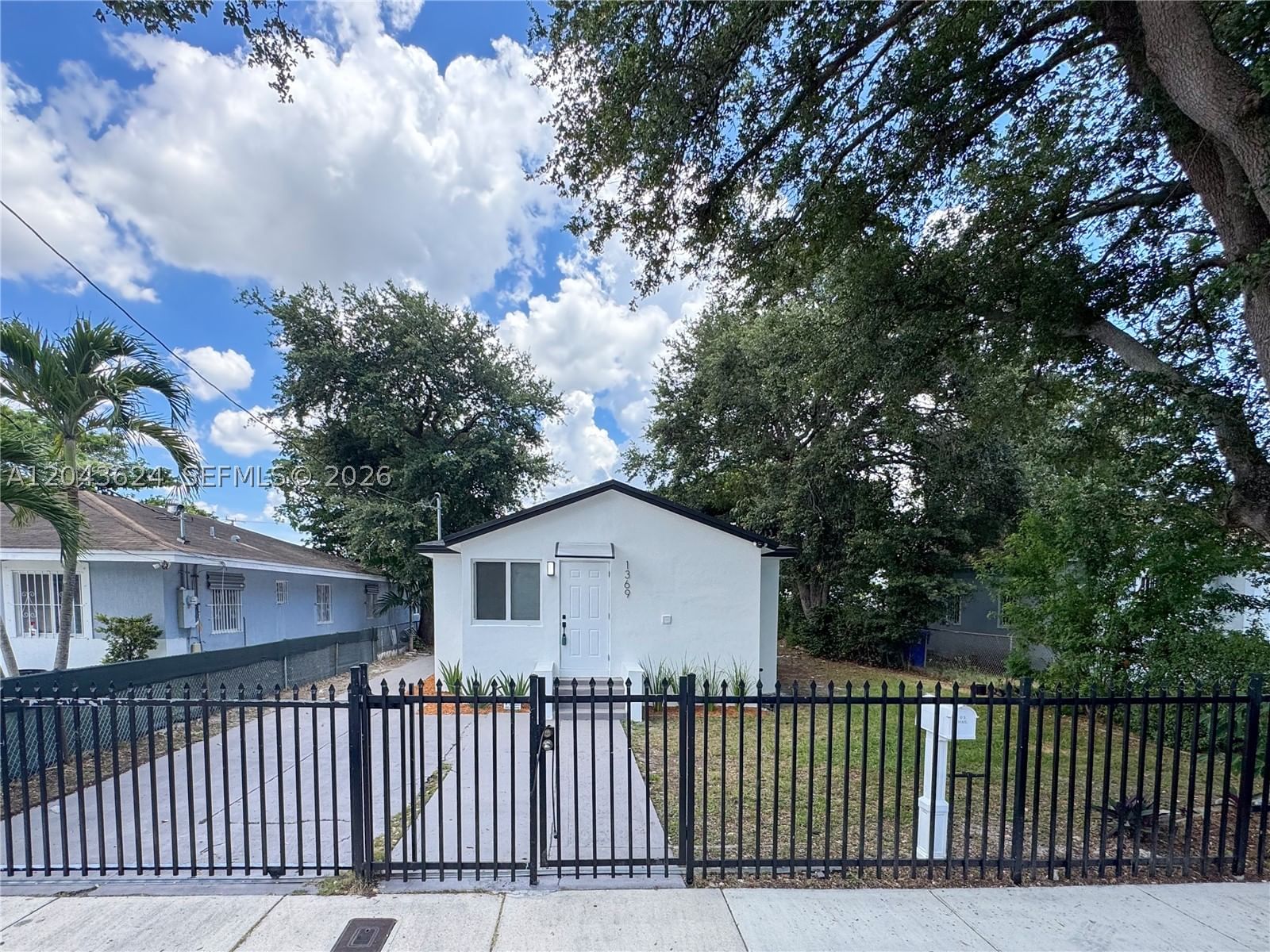 Real estate property located at 1369 68th Ter, Miami-dade, Liberty City Homesites, Miami, FL