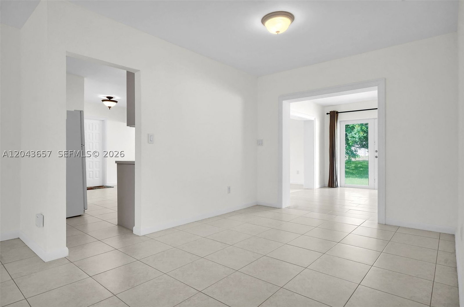 Real estate property located at 14375 Lake Candlewood Ct, Miami-dade, Miami Lakes Sec 2, Miami Lakes, FL
